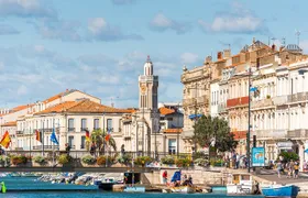 Occitanie Treasures of Culture, Oysters and Wine Private Tour
