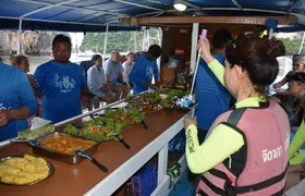 Hong by Starlight: Sea Cave Kayaking and Loy Krathong Floating