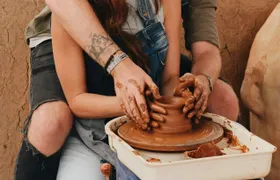 Pottery guided workshop in Marrakech with Moroccan tea