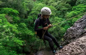 Rappel and hike tour in El Valle de Anton from Panama City