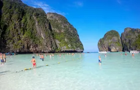 Full-day Phi Phi Island speedboat tour from Koh Lanta