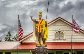 Self-guided walking audio tour in Honolulu
