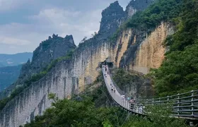 Chongqing 816 Nuclear Plant and  Wuling Mountain canyon adventure