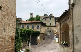 Neive Walking Tour with Winetasting