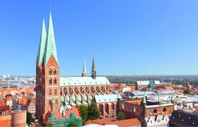 Lübeck Scavenger Hunt and Highlights Self-Guided Tour