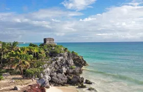 Tulum Ruins & Cenote guided private tour from Tulum and Riviera Maya.
