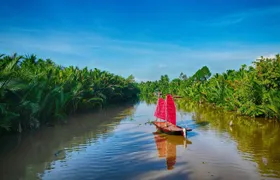 Ben Tre Half Day Tour with Scooter, Sailboat and Mekong Food