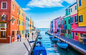 Morning tour of Burano and Murano