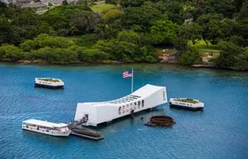 Pearl Harbor, USS Arizona Memorial & Honolulu City Tour