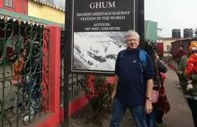 Colonial Heritage Walking Tour in Darjeeling