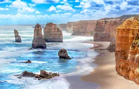 Great Ocean Road bus tour with a forest walk