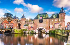 Self guided tour with interactive city game of Amersfoort
