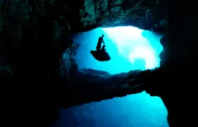 Adventurous Blue and Green Cave group tour
