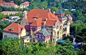 Private Qingdao Historic architectural day tour with Tsingdao beer during Lunch