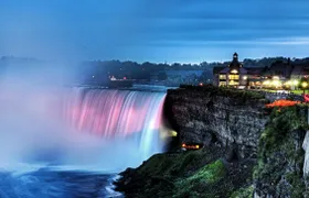 Night on Niagara experience in Canada with Power Station Light Show