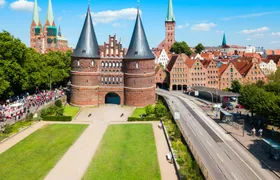 Follow the footsteps of the Hansa guided tour