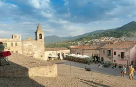 Wine Tasting and Castelbuono Tour from Cefalù