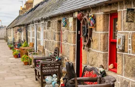 Aberdeen 1-hour with a local