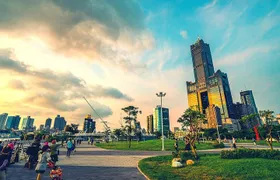 Kaohsiung Private Walking Tour with a Local