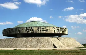 Private tour of Majdanek concentration camp memorial