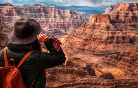 Small Group Grand Canyon, Hoover Dam, 7 Magic Mountains Tour 