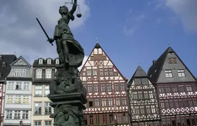 Frankfurt Highlights English Walking Tour 