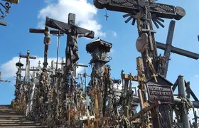 Full-Day The Hill of Crosses Tour from Vilnius