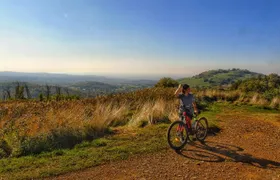 Bike excursion between history and vineyards: discovering Frascati