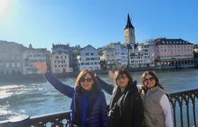 Zurich 3-in-1 City Walking Tour with Photoshoot & Flavors
