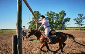 Gaucho day in Santa Susana with BBQ lunch and folklore shows