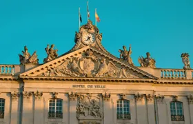 Nancy 2-hour introductory walking tour with a local