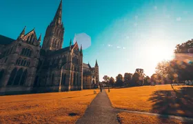 Salisbury and Stonehenge Tour App & Game