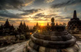 Borobudur Sunrise from setumbu Hill , Merapi Volcano & Prambanan Full Day Tour