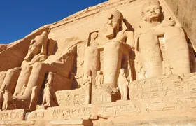 Guided Tour of Abu Simbel Temples from Aswan with Nubian Lunch