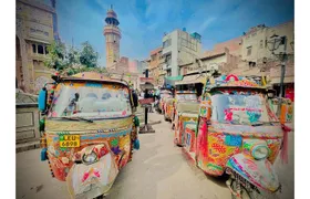 Rangeela Rikshaw Walled City Guided Tour Lahore