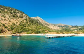Sarandë boat tour to hidden caves and beaches with snorkelling