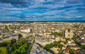 Dijon city highlights walking tour with a local guide