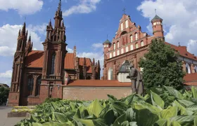 Guided tour of Vilnius' Independent Republic of Artists with a local