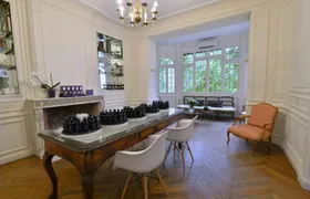 Private perfume workshop in Grasse Bastide