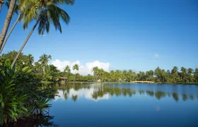 Dos Frades and Itaparica islands boat tour