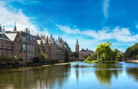 The Hague highlights bike tour