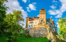 Day excursion to Dracula and Peles castles from Bucharest