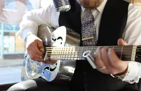 Memphis Mojo Bus Tour