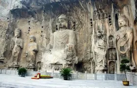 All Inclusive Private Day Tour to Shaolin Temple and Longmen Grottoes from Zhengzhou
