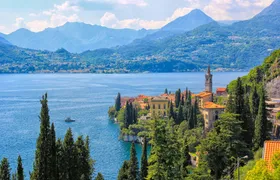 Half-day guided boat tour of Lake Como’s villas