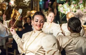 Maltese Traditional Dinner and Folklore Show with Transfers