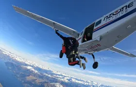 9,000ft Skydiving Experience in Queenstown