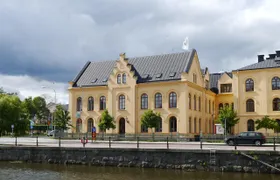 Guided walking tour of Uppsala University