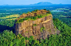 Sigiriya Day Trip with Elephant Safari & Lunch in a Village House