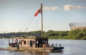 Sightseeing cruise along the River Vistula in Warsaw